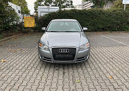 Audi A4 2.5 TDI multitronic -Klima-PDC