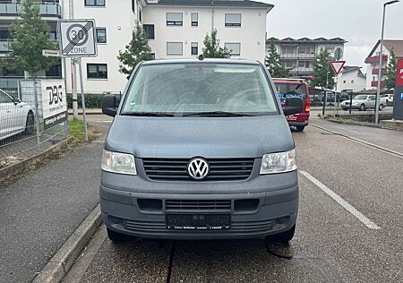VW T5 Transporter Volkswagen T5 Bus Caravelle Trendline TÜV NEU / Klima