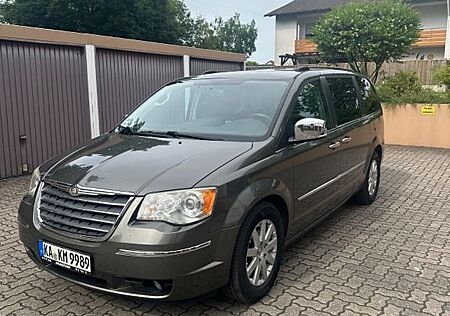 Chrysler Grand Voyager Limited 2.8 CRD Autom. Limited