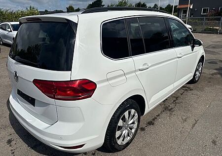 VW Touran Volkswagen Comfortline BMT/Start-Stopp