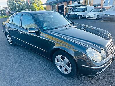 Mercedes-Benz E 240 Avantg. GSHD PDC Navi Klima Leder BI-Xenon