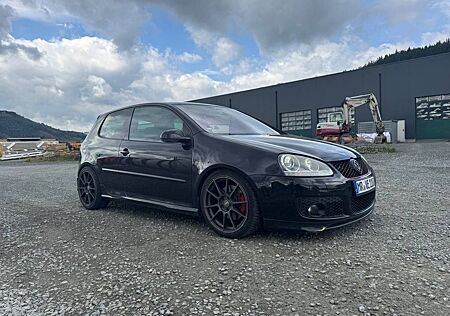 VW Golf Volkswagen GTI