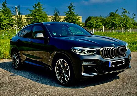 BMW X4 M40i