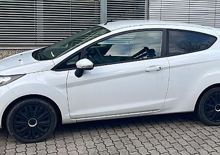 Ford Fiesta 1,25 / EZ. 2010 / TÜV Neu!