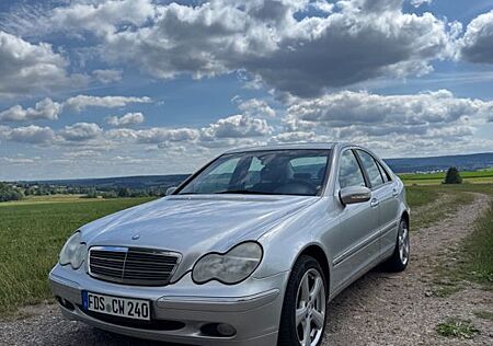 Mercedes-Benz C 240 ELEGANCE, V6, Aut, Temp