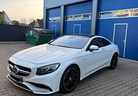 Mercedes-Benz S 63 AMG Coupé 4-Matic VOLL, Nachtsicht, Designo