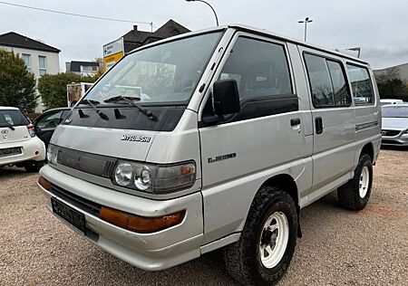 Mitsubishi L300 4 WD / 1.Hand / 7 x Sitzer / TÜV /