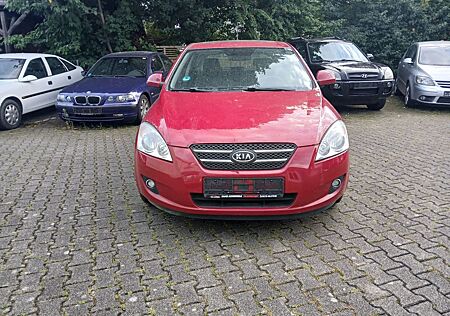 Kia ANDERE Ceed EX