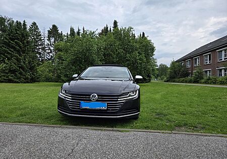 VW Arteon Volkswagen 2.0 TDI 239PS DSG 4MOTION,Memo,Pano,SHZhi