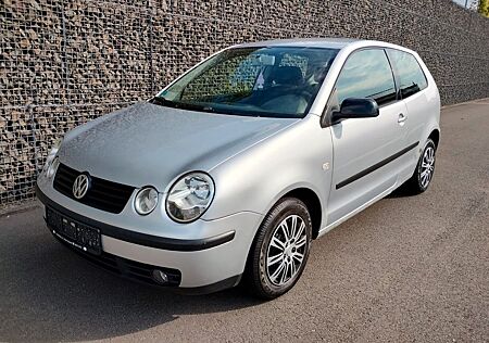 VW Polo Volkswagen 1.4 TÜV Neu, Winterreifen, Service neu