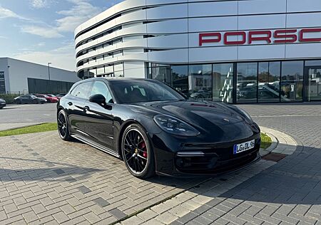 Porsche Panamera +++ GTS Turismo / Garantie bis 26 +++