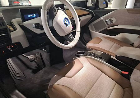 BMW i3 (120 Ah), 125kW -