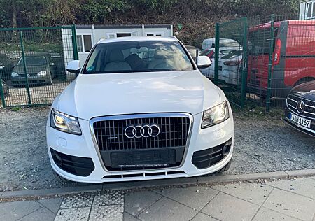 Audi Q5 2.0 TFSI tiptronic quattro Navigation xenon