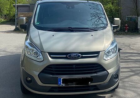 Ford Tourneo Custom