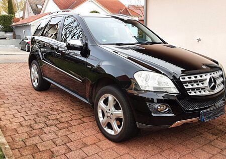 Mercedes-Benz ML 350 BlueTEC 4MATIC -