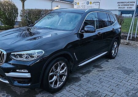 BMW X3 xDrive25d xLine AT xLine