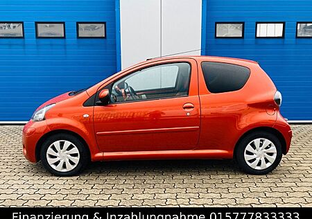 Toyota Aygo (X) Aygo Klima Allwetter TüV NEU Bluetooth