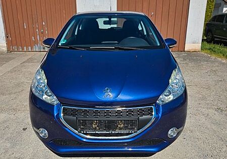 Peugeot 208 /TÜV bis 05/2027/Top Fahrzeug