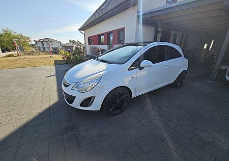 Opel Corsa 1.4 Color Edition 74kW Color Edition