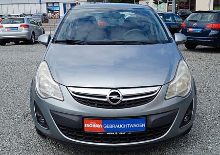 Opel Corsa D Satellite