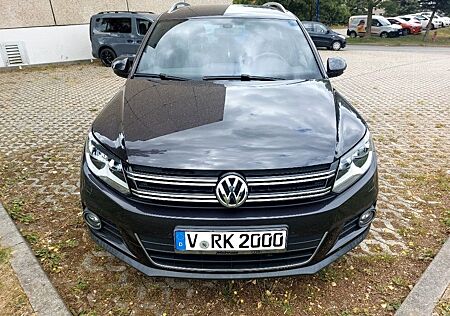 VW Tiguan Volkswagen 1.4 TSI LOUNGE Sport & Style Unfallfrei!