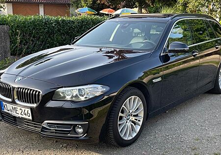 BMW 520d Touring Luxury Line AHK, Panorama, Leder