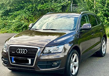 Audi Q5 3.0 TDI S tronic quattro -