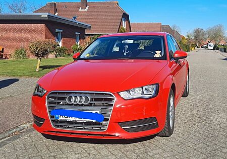 Audi A3 1.6 TDI Attraction