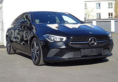 Mercedes-Benz CLA 200 Shooting Brake High-End - Night - LED