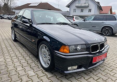 BMW M3 Limo 3.0/einer von 1237 Stück/Restauriert!!
