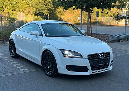 Audi TT Coupe/Roadster 2.0 TFSI//QUATTRO//NAVI//XENON