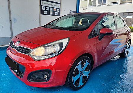 Kia Rio Spirit Automatik