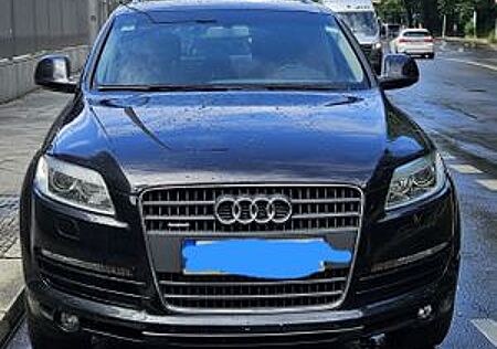 Audi Q7 3.6 FSI quattro tiptronic -