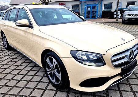 Mercedes-Benz E 220 d 1-Hd./Standhzg./Park/SHZ/Temp.