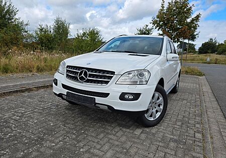 Mercedes-Benz ML 320 CDI 4MATIC,LEDER,NAVI,XENON,EGSD,AHK