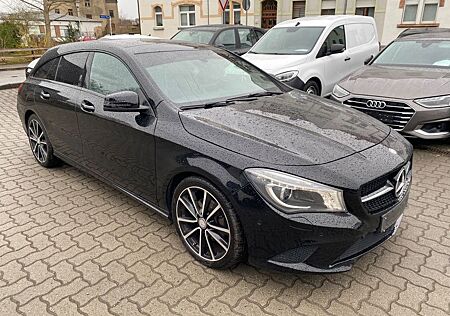 Mercedes-Benz CLA Shooting Brake CLA 200 CDI / d