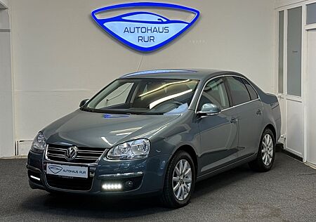 VW Jetta Volkswagen V Comfortline/160PS /1Te Hand/Navi/SHZ/PDC