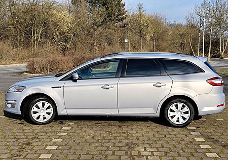 Ford Mondeo Turnier