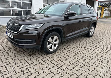 Skoda Kodiaq 1.4 TSI ACT DSG Style 360 Kamara TÜV NEU