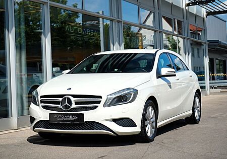 Mercedes-Benz A 180 BlueEfficiency XEN/NAV/SZH/PDC/LMF/MFL