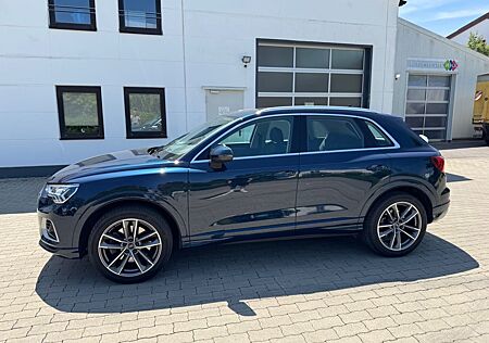 Audi Q3 40 TFSI quattro S tronic advanced advanced