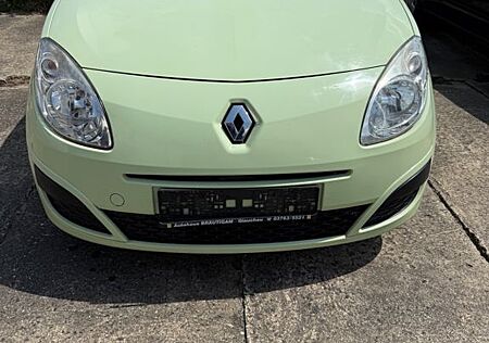 Renault Twingo Expression 1. 2 Benziner / Klima