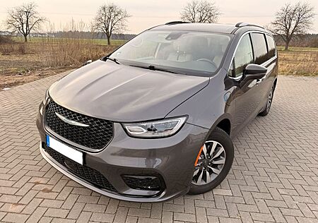 Chrysler Pacifica 3,6. PluginHybrid. 360°7 Sitze-Limited