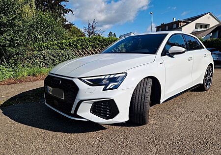 Audi A3 35 TFSI S tronic S line Sportback S line