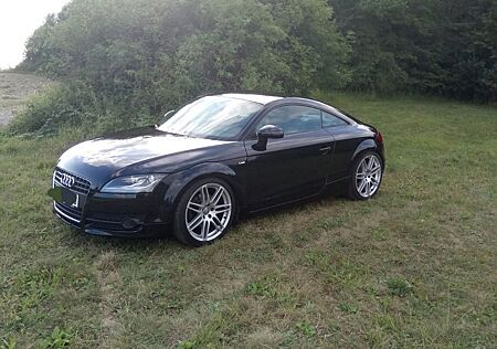 Audi TT Coupe 2.0 TFSI S-line