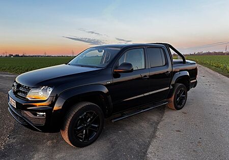 VW Amarok Volkswagen Deep Black in gute Hände