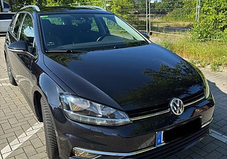 VW Golf Volkswagen 1.6 TDI SCR DSG Comfortline Variant Com...