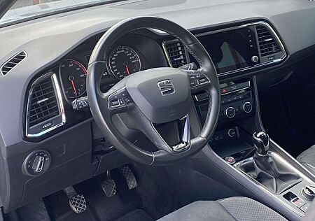 Seat Ateca 1.5 TSI Xcellence RearCam LED Keyless