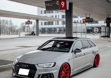 Audi RS4 2.9 TFSI tiptronic quattro Avant -