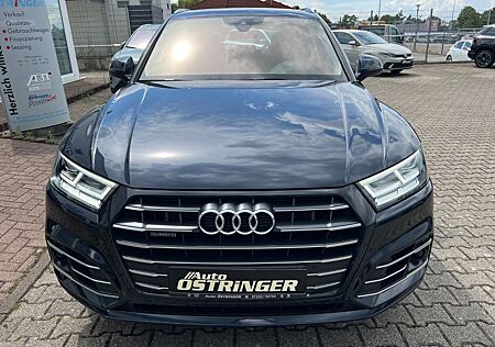 Audi Q5 55 TFSI e quattro sport Matrix AHK LUFT